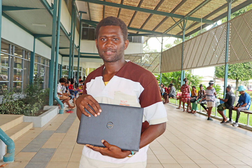 What is the best way to write a philosophy essay